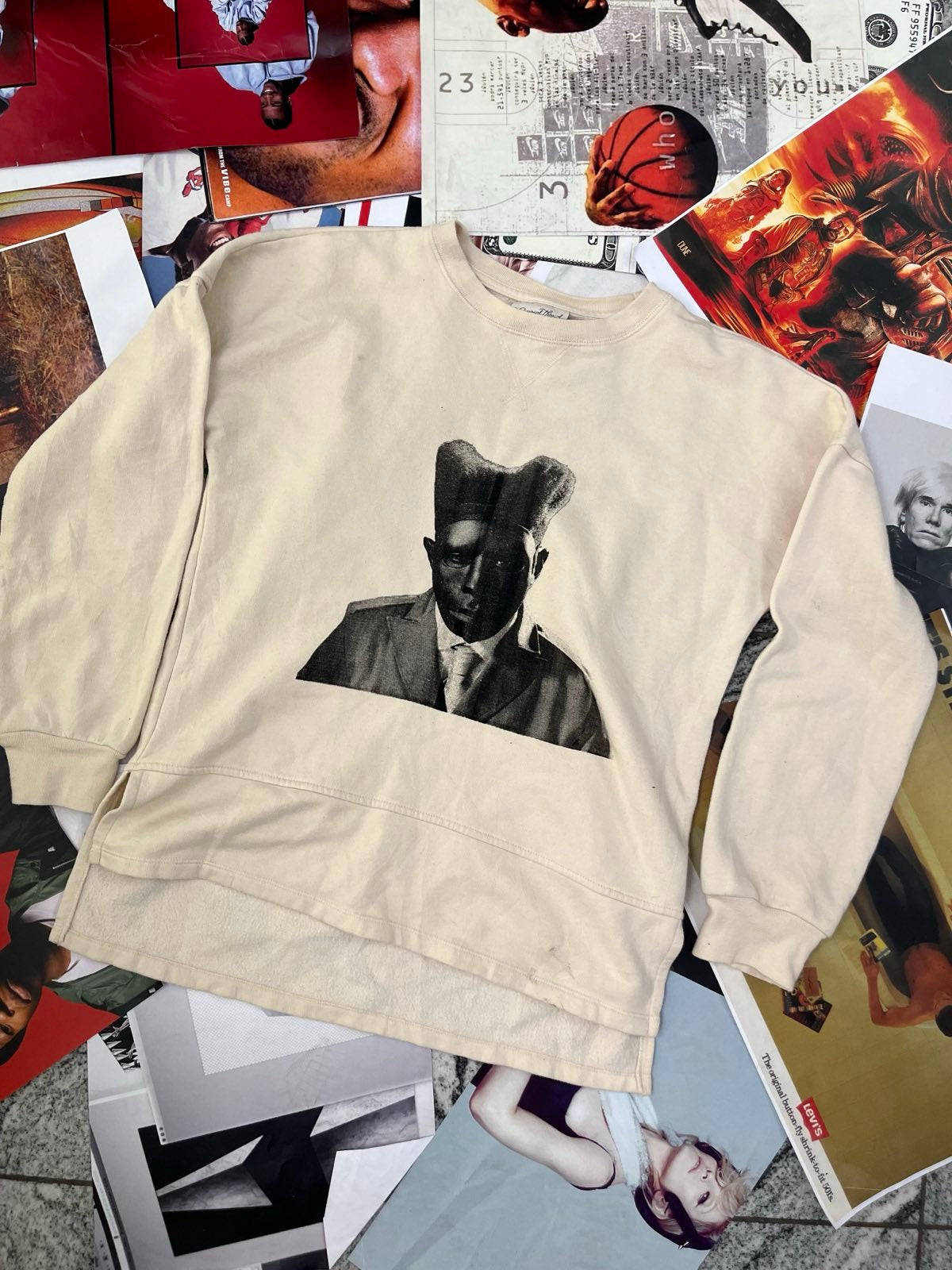 1of1 CREWNECK broskvová barva s černým sítotiskem Tyler, the Creator S
