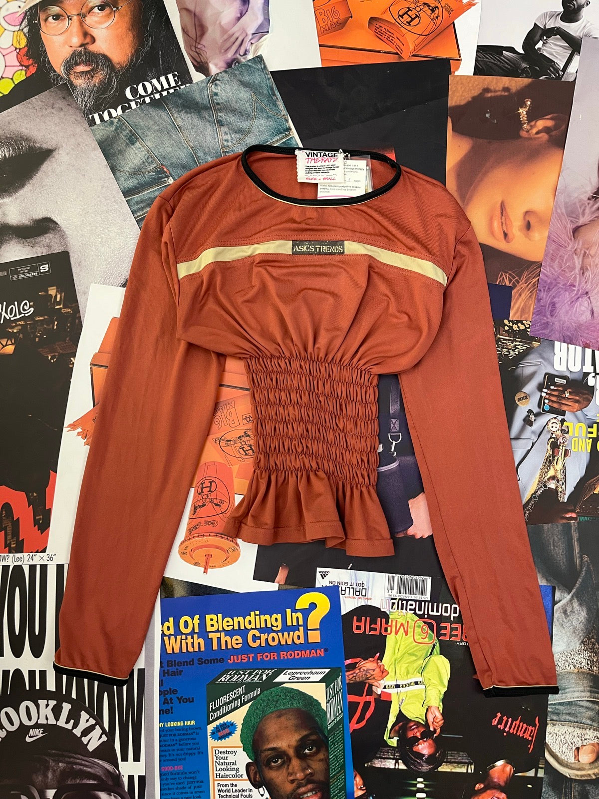 (S) Asics reworked starorůžové dámské sportovní tričko s béžovým pruhem a a logem na hrudi