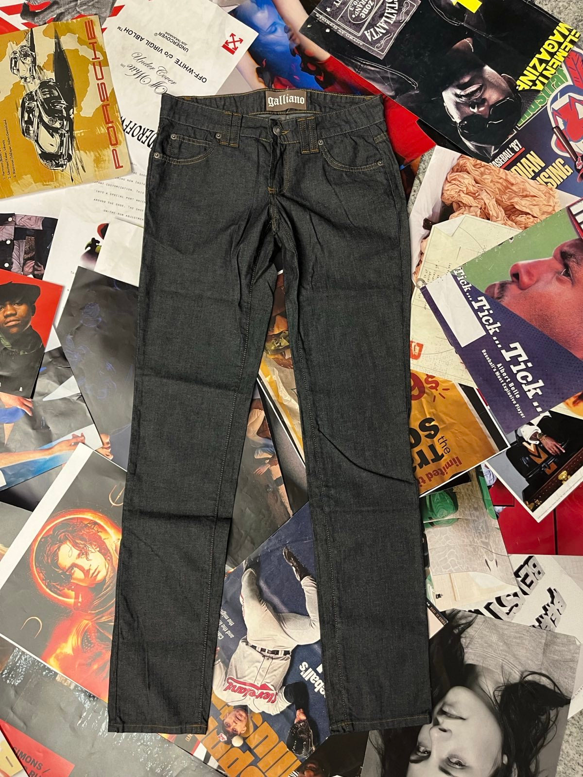 Galliano džíny dámské modrošedá zezadu našitá značka na kožence, S