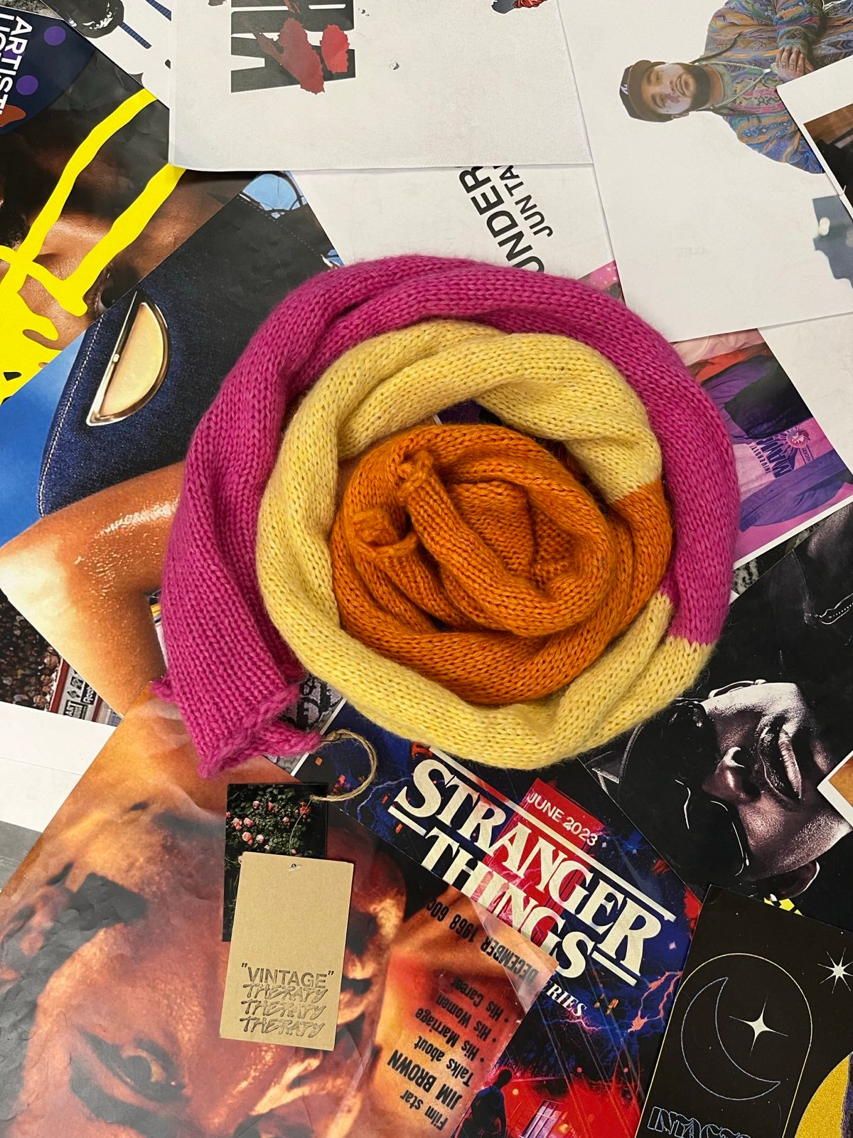 Pletená šála ružová, žlutá, oranžová OS