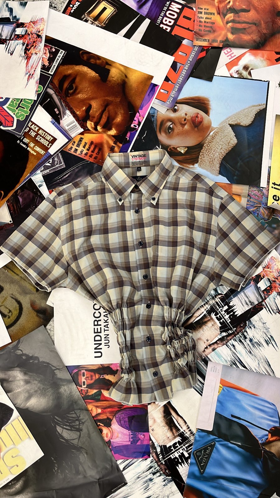 Reworked top Cavori hnědobéžové kostičky s žabičkováním M