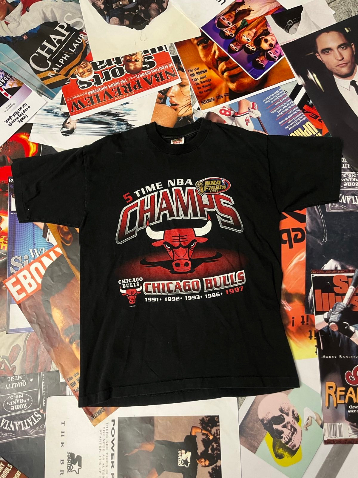 Fruit Of The Loom TRIKO černé 90s/NBA Finals 1997/BULLS/5th Time NBA L