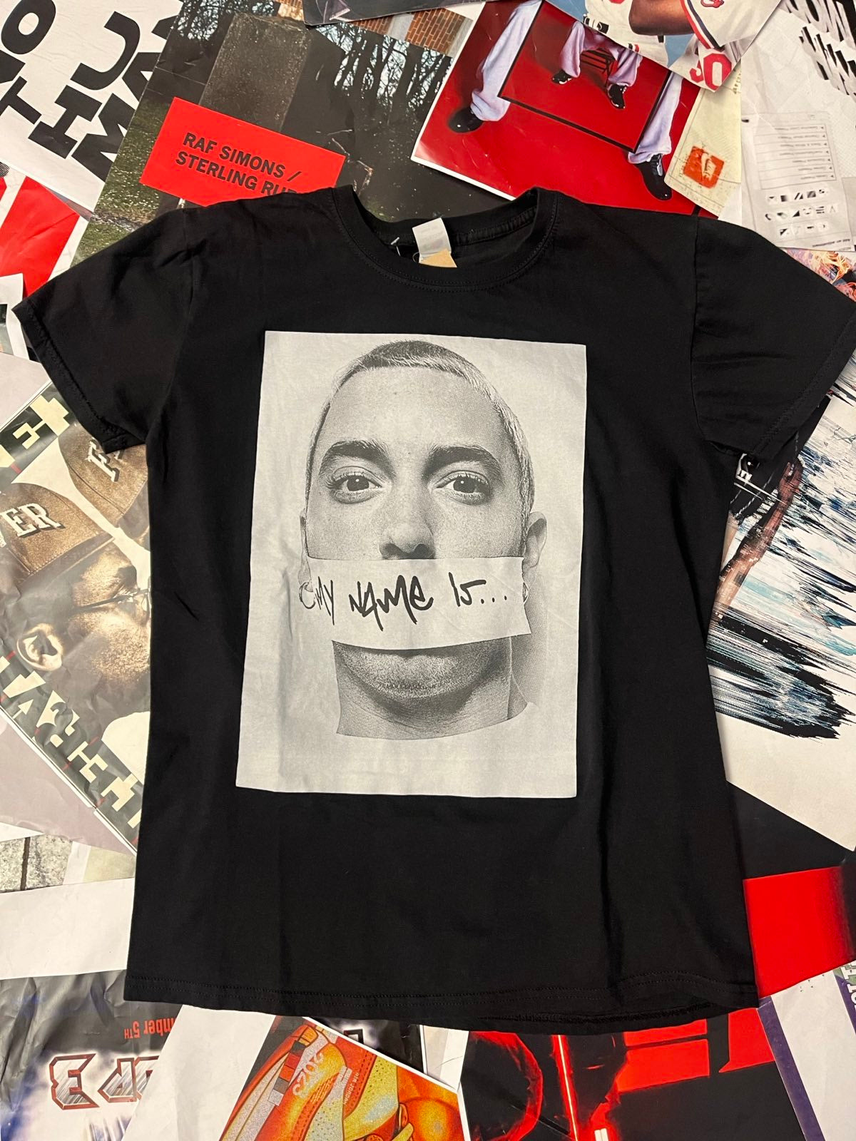 (M) Fruit Of The Loom tričko černé Eminem "My name is"