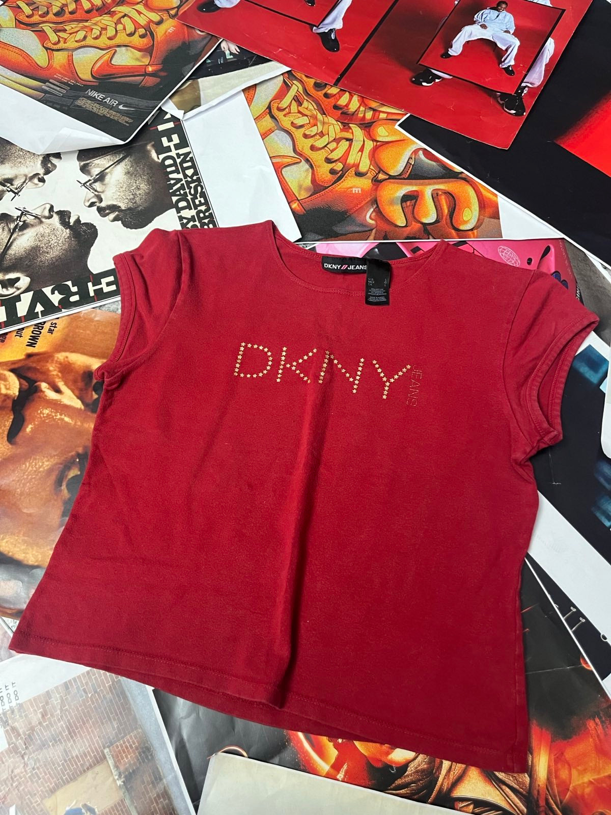 (L) DKNY triko dámské červené s logem na hrudi