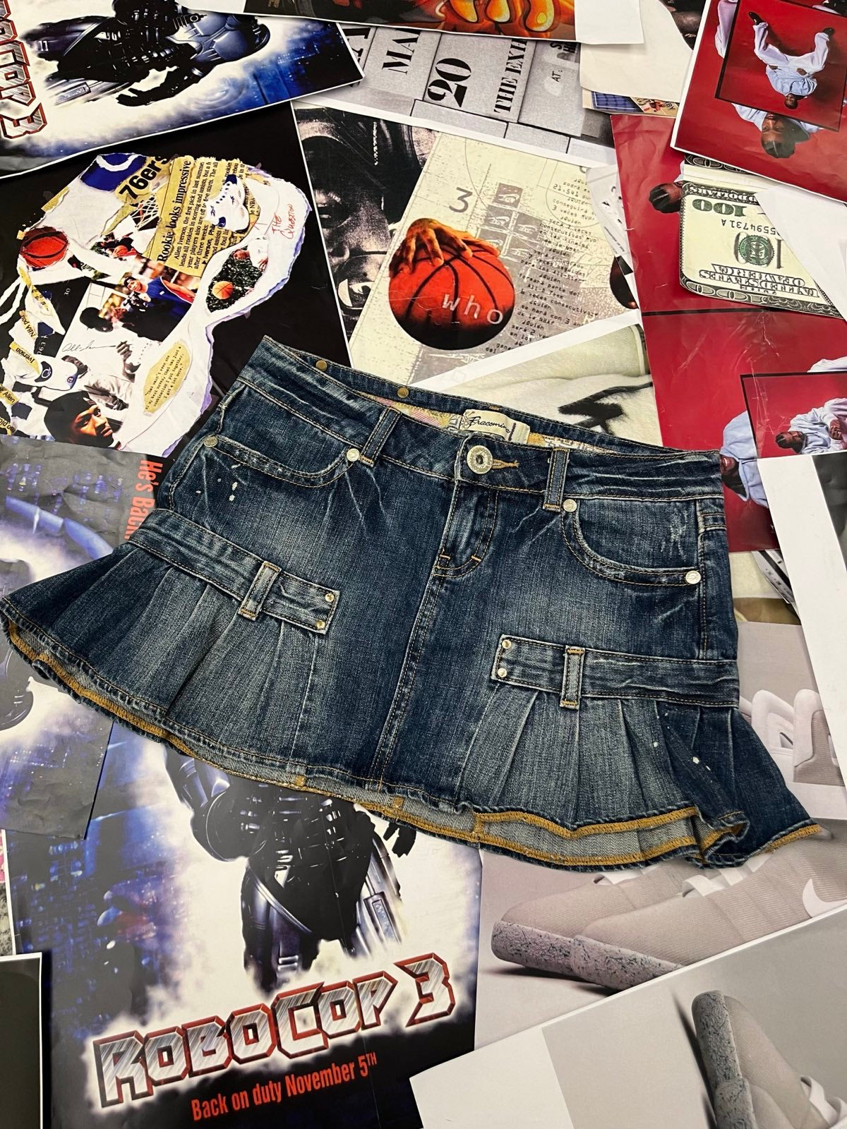 (S) Fracomina sukně mini džínová s volánkama, detaily na zadních kapsách