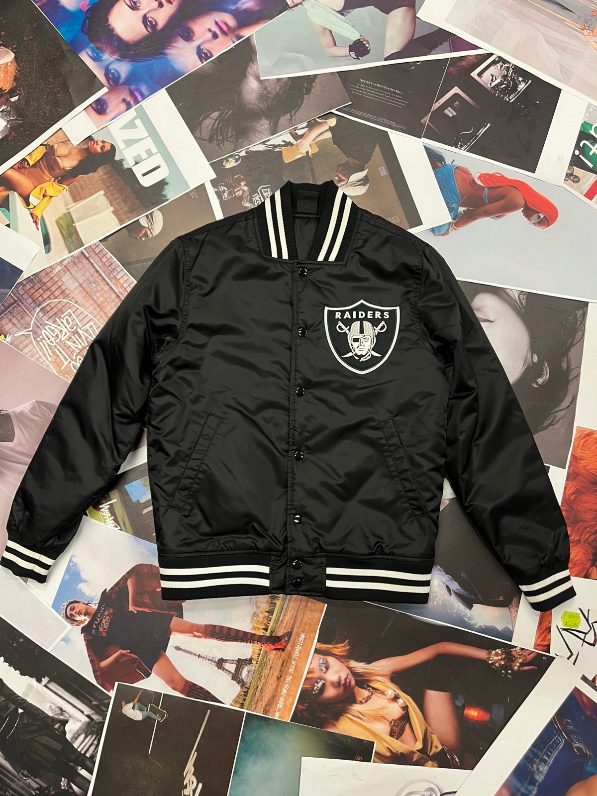 (S) Team Apparel – NFL Raiders Satin Varsity Jacket