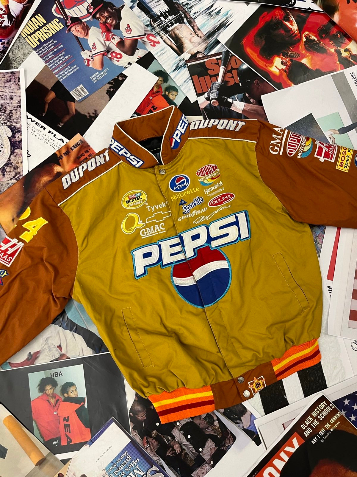 (M) Nascar Racing bunda hnědo oranžová s nápisem Pepsi na přední straně