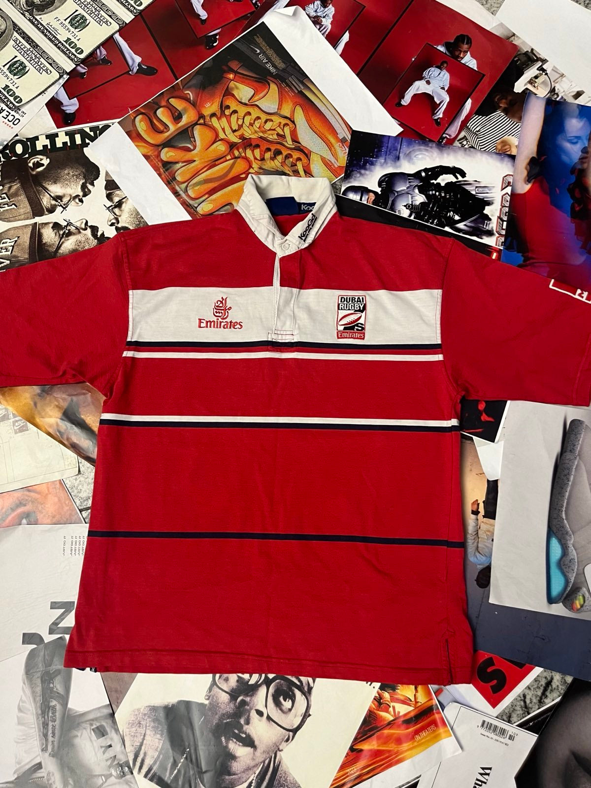 (XL) KooGa x Dubai Rugby polotriko červeno–bílo–modré Emirates