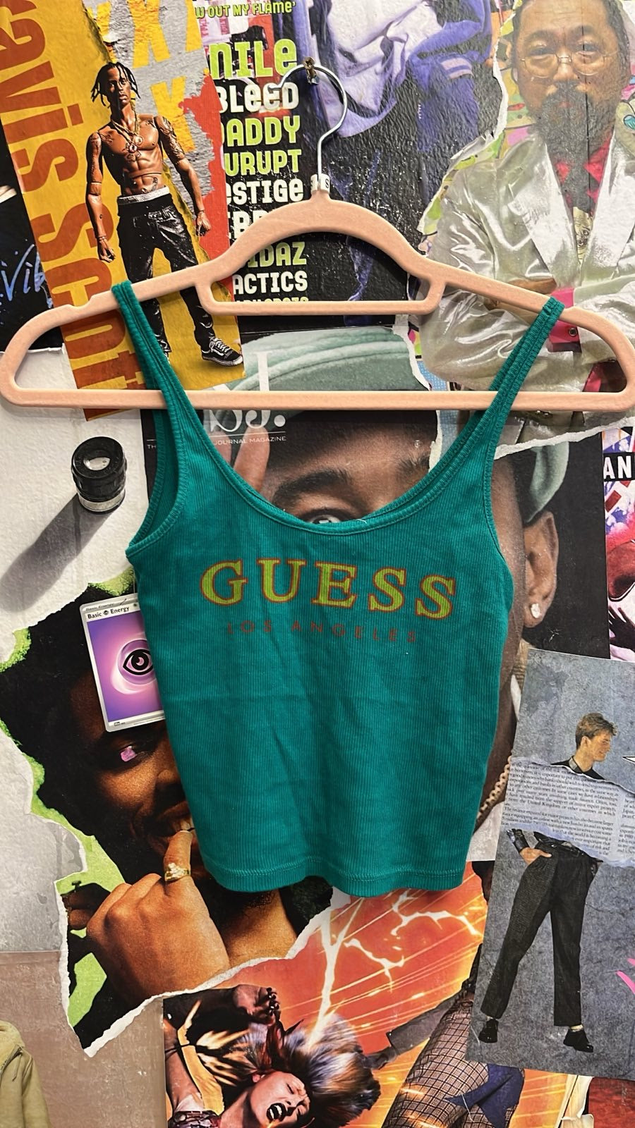 Guess TÍLKO tyrkysově modrá se žlutým nápisem Guess S