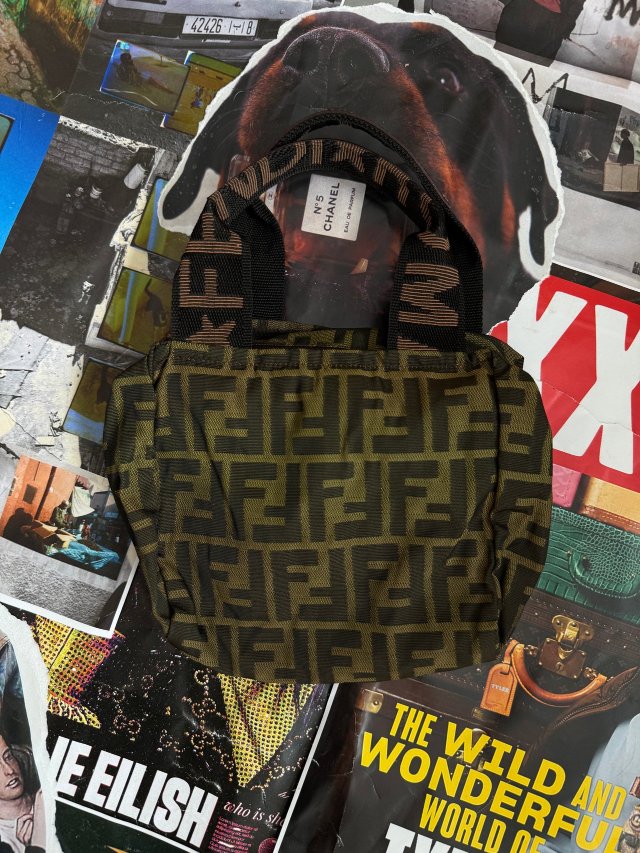 Fendi kabelka do ruky khaki/hnědá látková/nylon s monogramem Fendi
