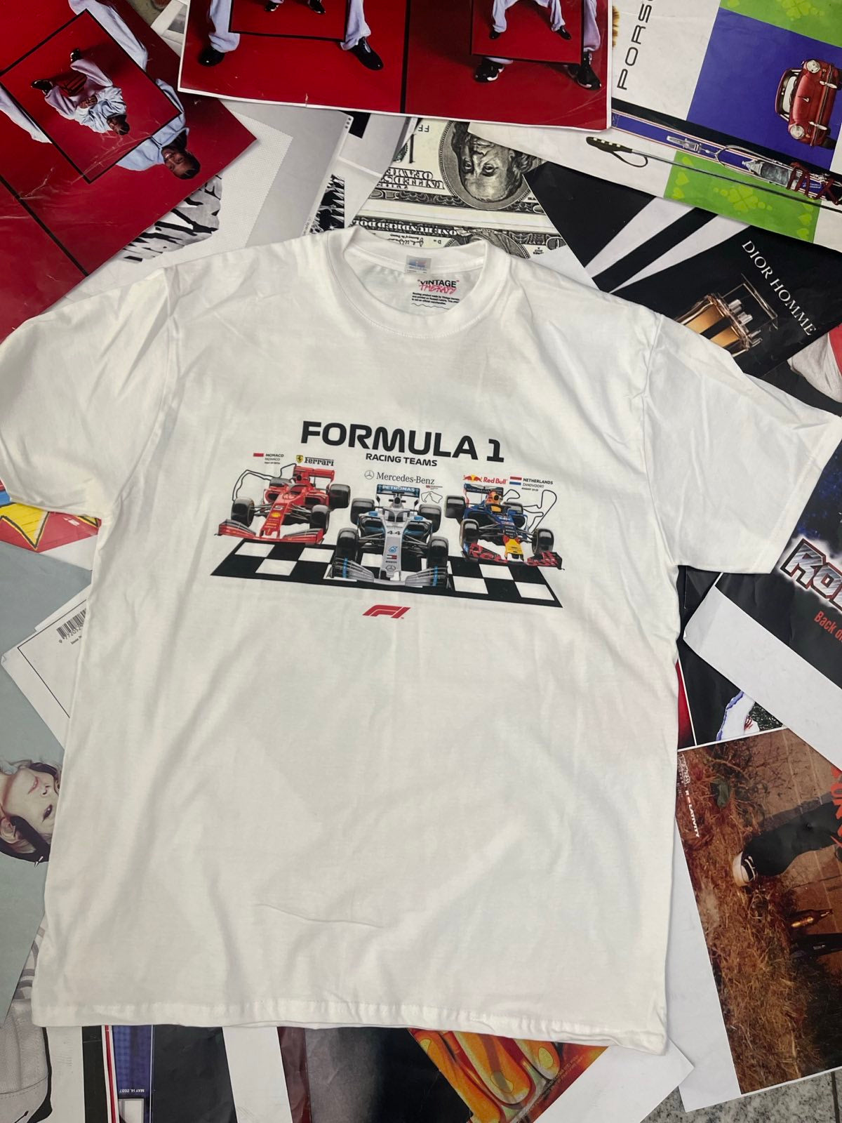 BOOTLEG triko bílé Formule 1 racing teams