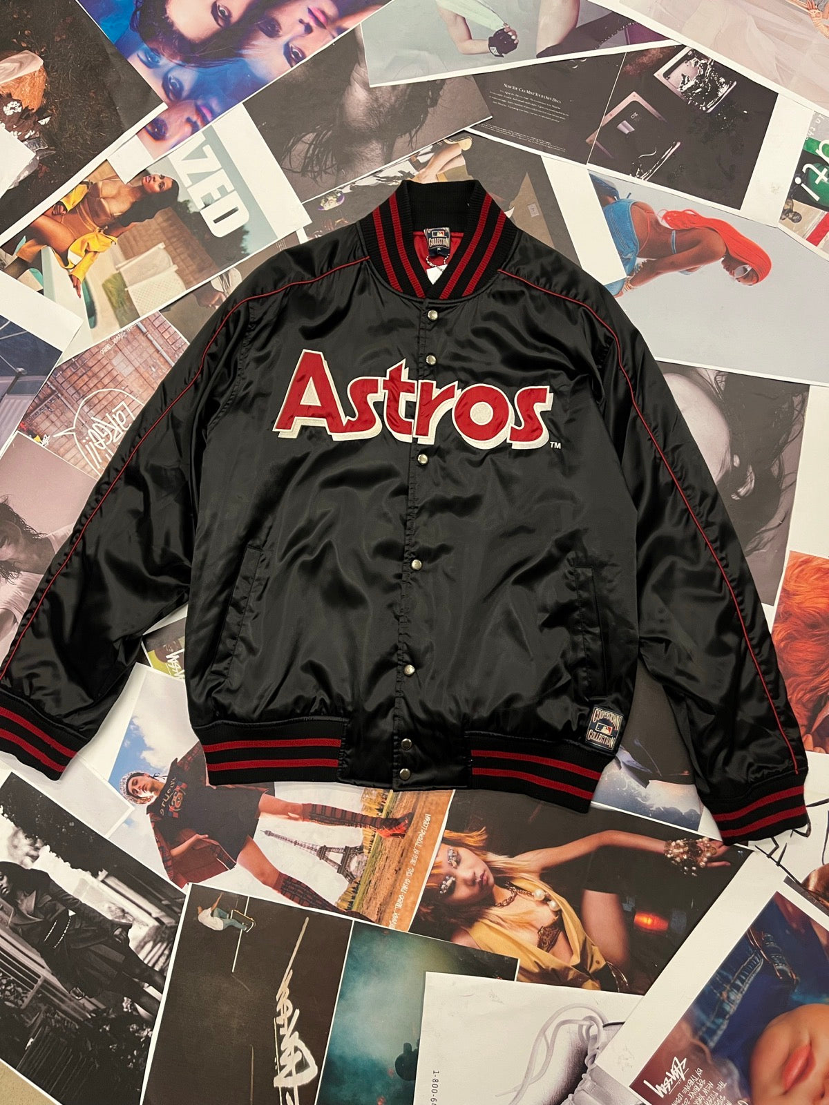 (XL) Cooperstown Collection – MLB Houston Astros Satin Varsity Jacket