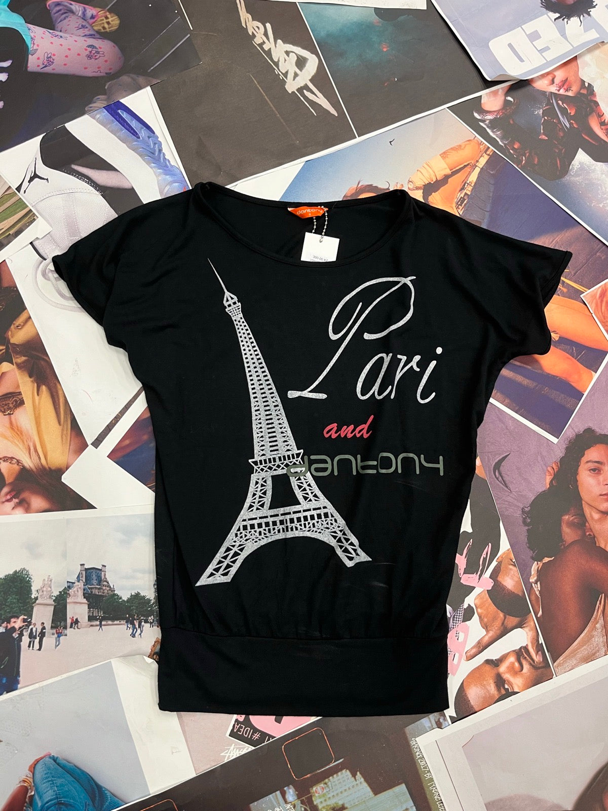 (S) top černý s Eiffelovou věží Paris and dantony