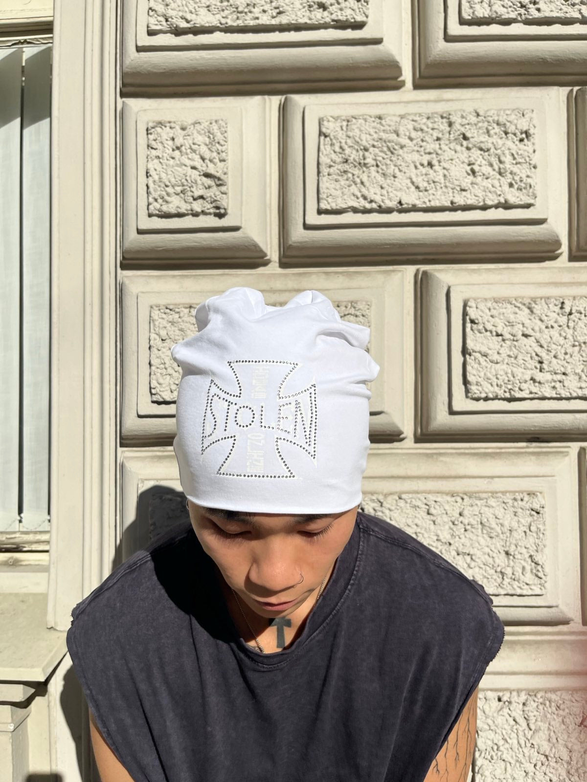 1of1 BEANIE bílá Westside Choppers rhinestones logo