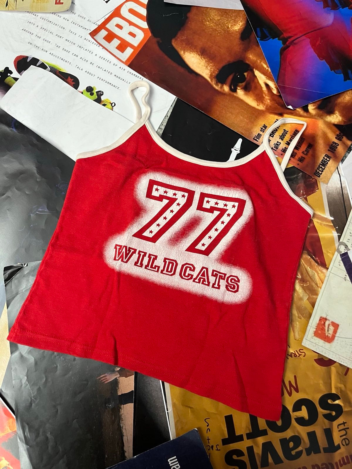 Trick top čerevný na ramínka WILDCATS 77 S