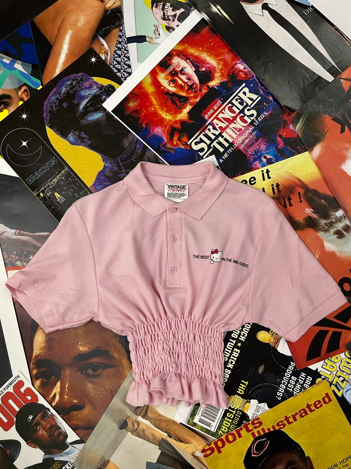 (S) Reworked polo triko růžové se žabičkováním Hello Kitty a nápisem The best in the mid-sized