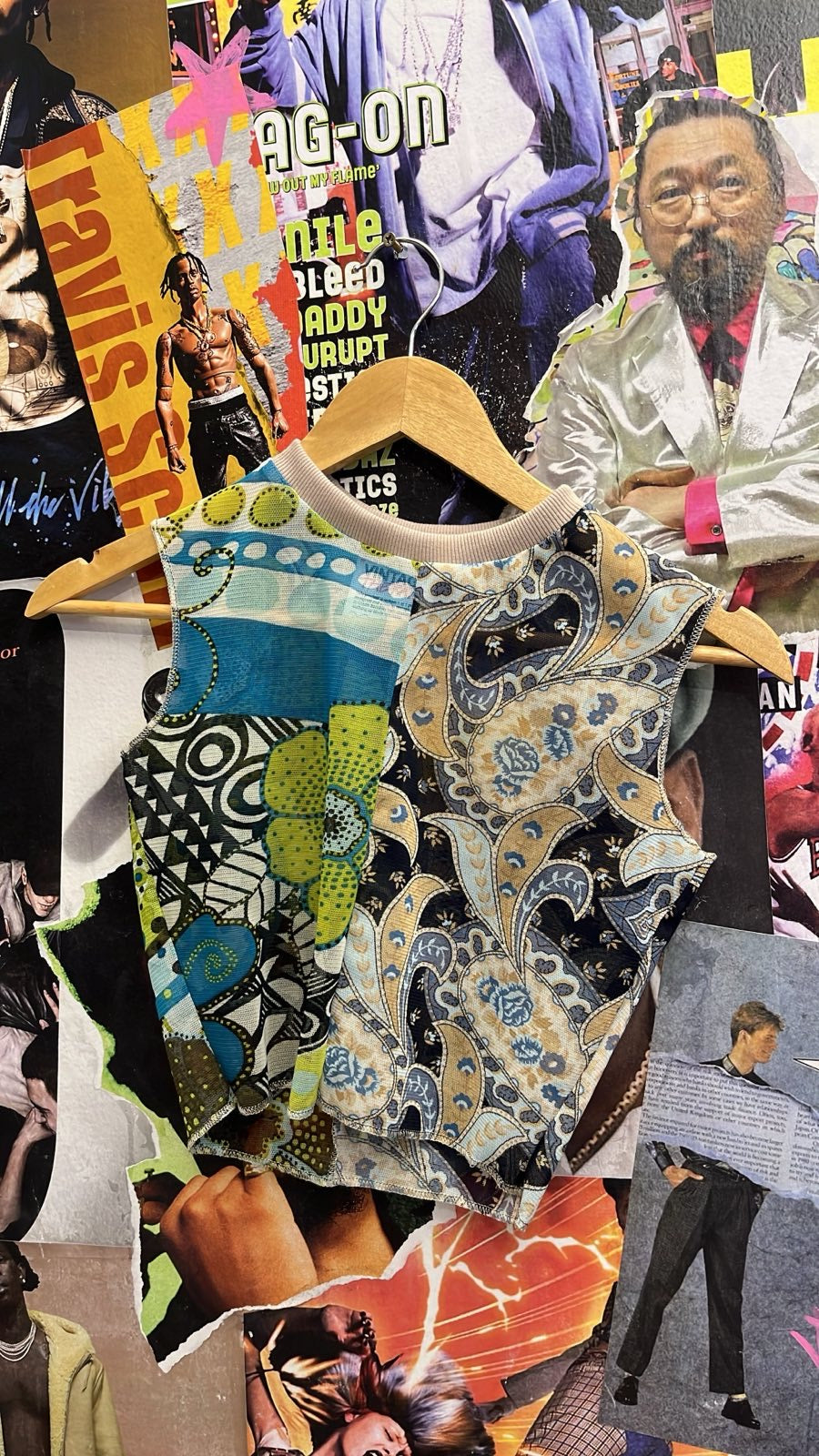 Reworked mesh top půl na půl ruzné motivy květiny, modrá zelená písková, S