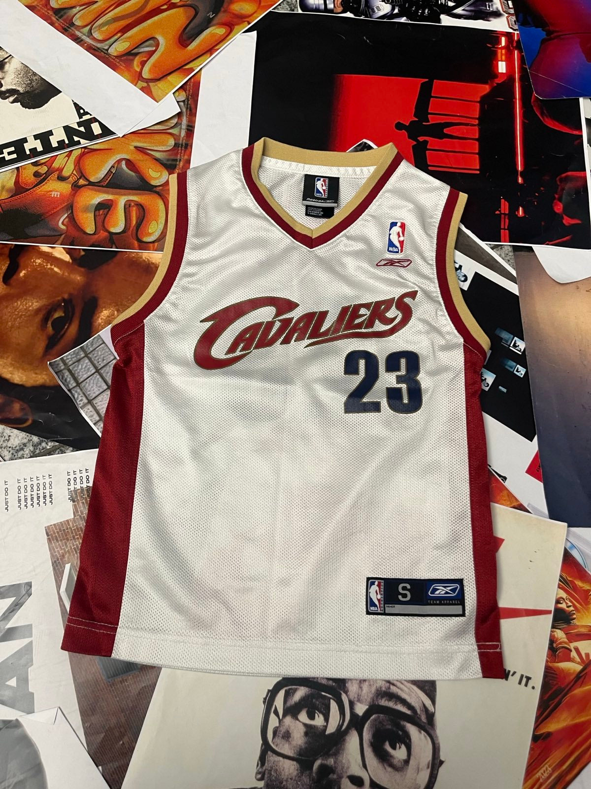 (S) Reebok x NBA DRES bílý Cavaliers 23
