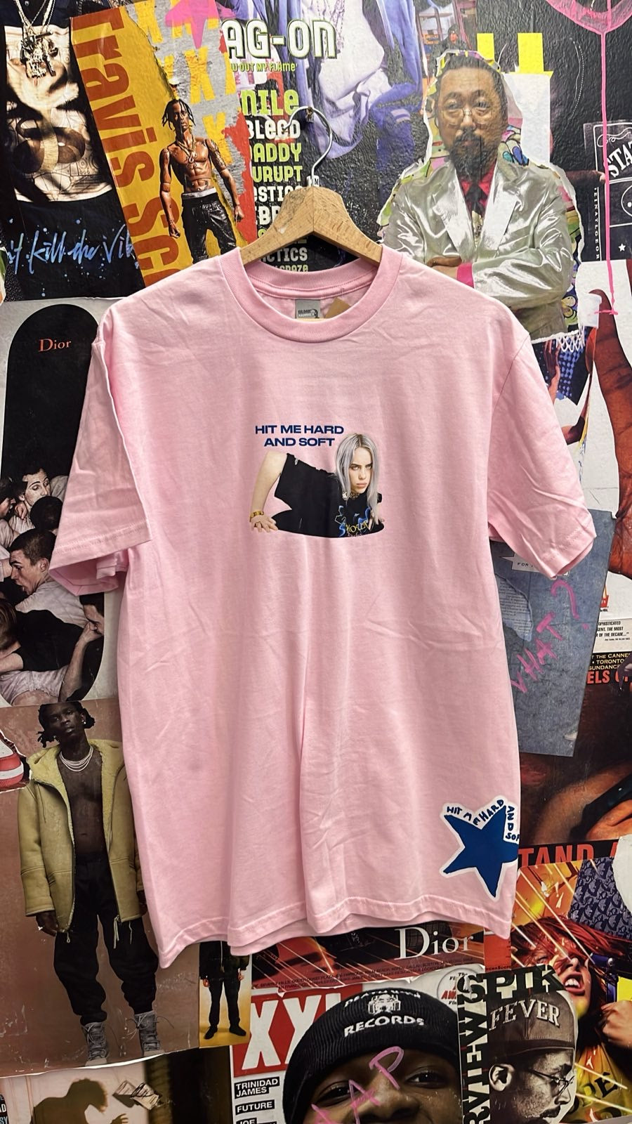 (M) 1of1 Gildan Hammer TRIKO růžové s potiskem Billie Eilish