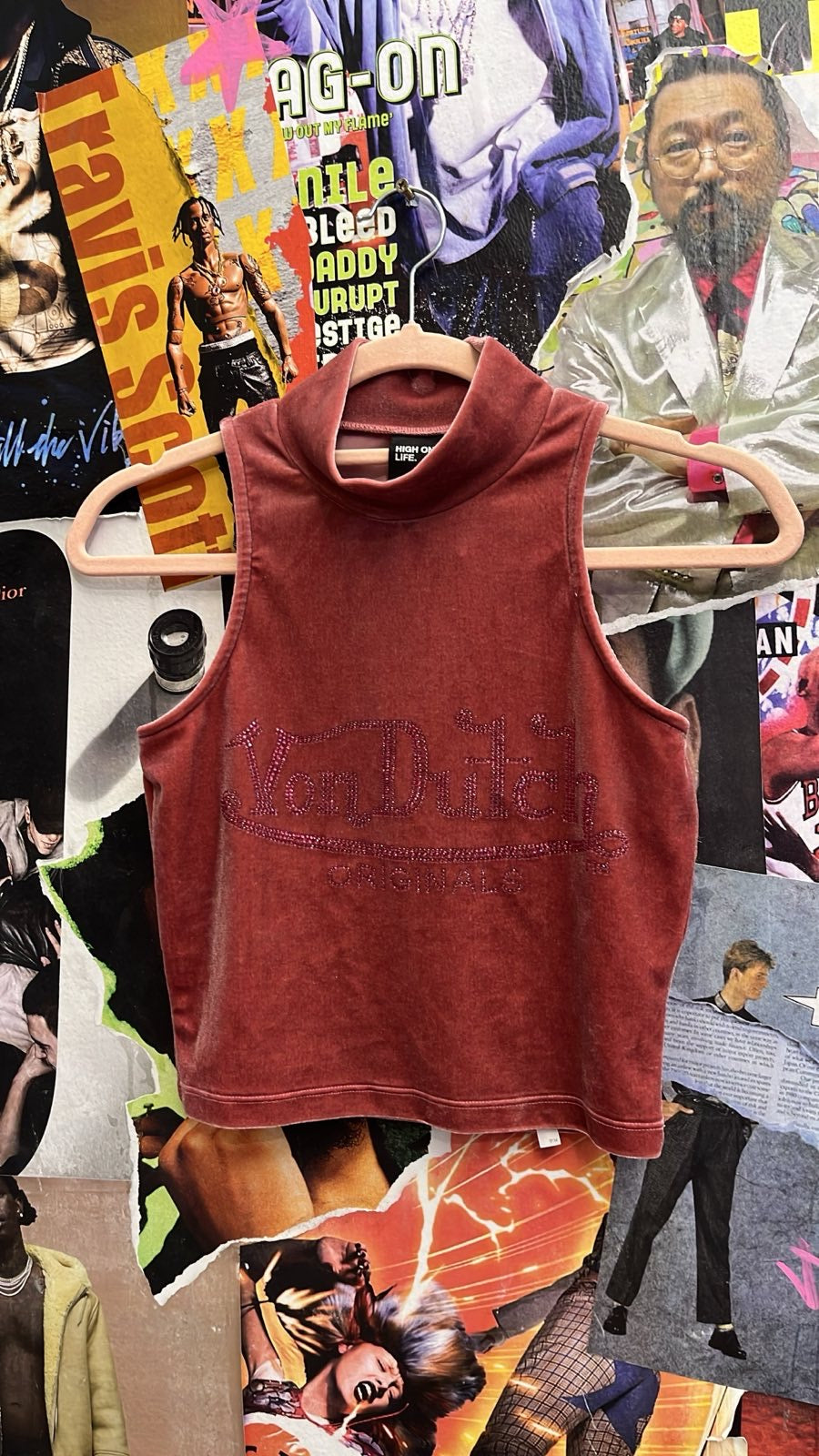 Von Dutch TOP dámský ke krku růžový semišový s kamínkovým nápisem S