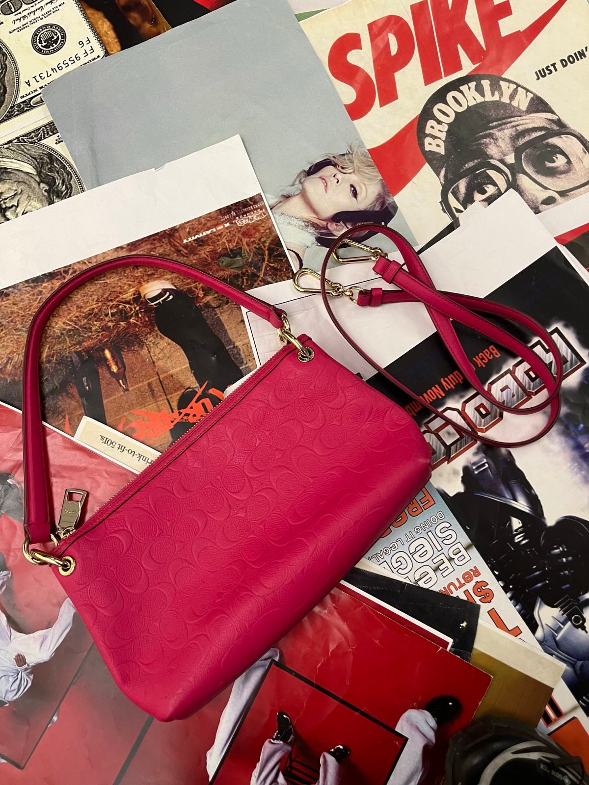 COACH kabelka menší tmavě růžová