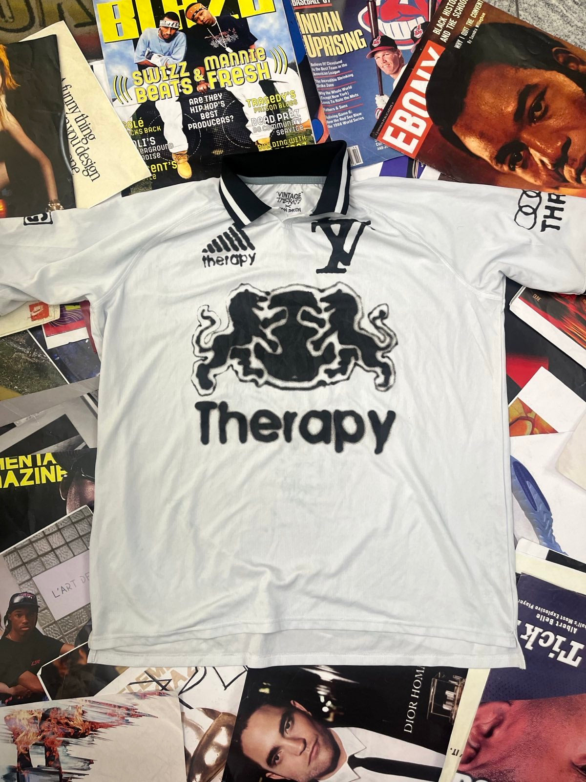 (3XL) 1of1 Therapy x Stepan Barton dres fotbalový bílý s černým VT printem, na zádech Looking for therapy