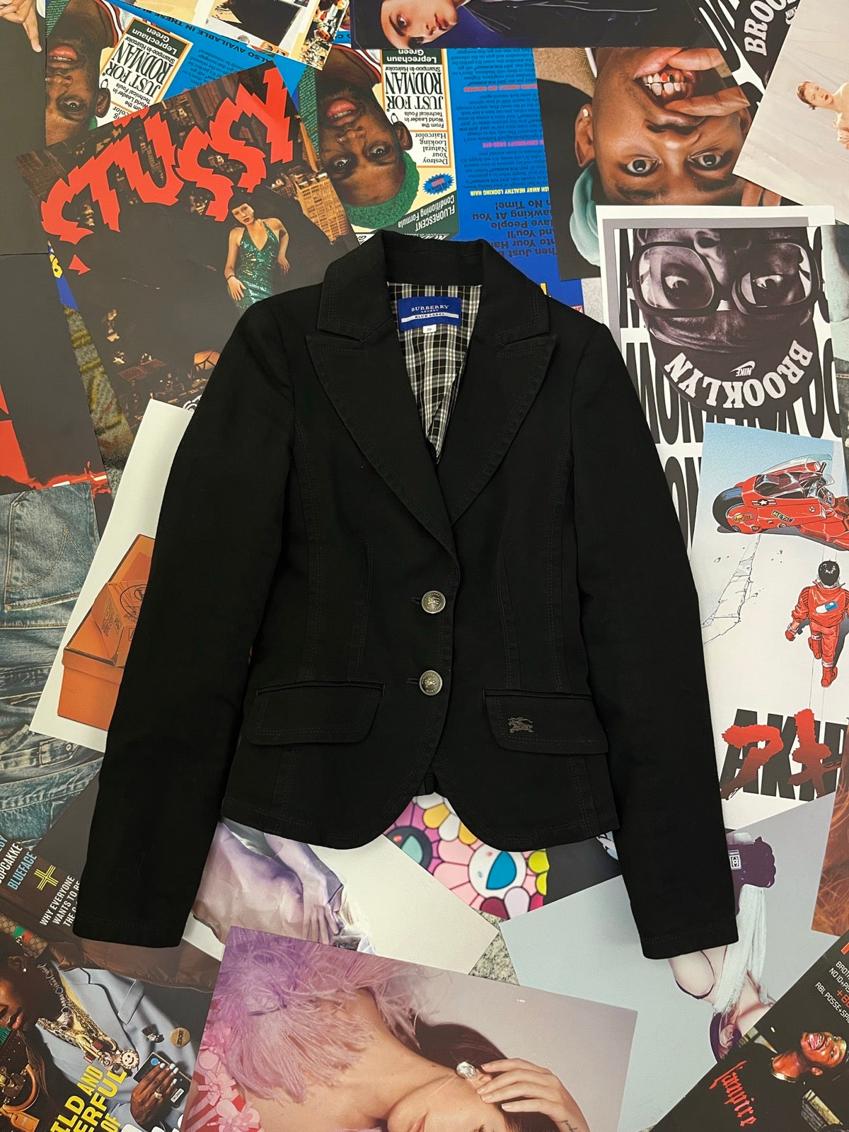 (S) Burberry London dámské sako černé na knoflíky, zevnitř kostkované