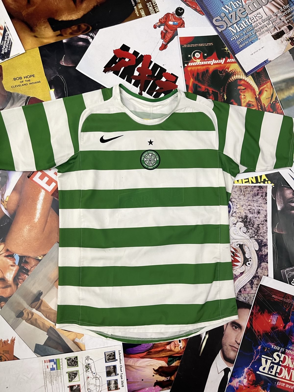 (S) Nike DRES zeleno-bílý pruhovaný Celtic