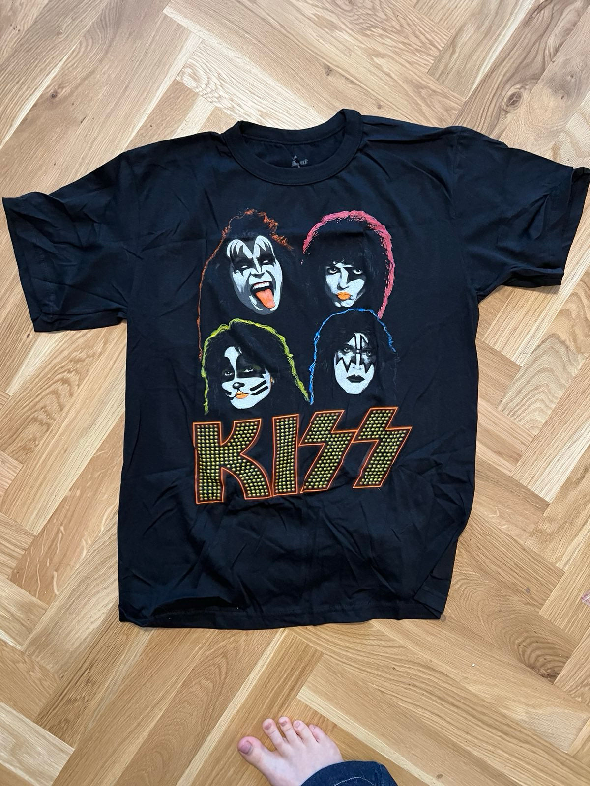 KAPELA triko černé KISS