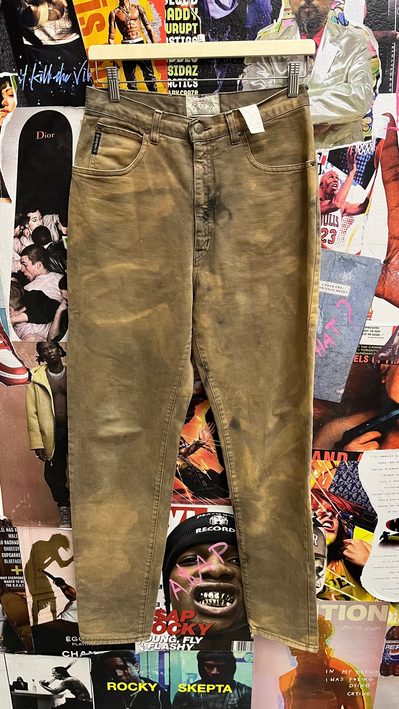 Armani jeans džíny tmavě písčité s washed efektem široké, armani logo na zadní kapse L