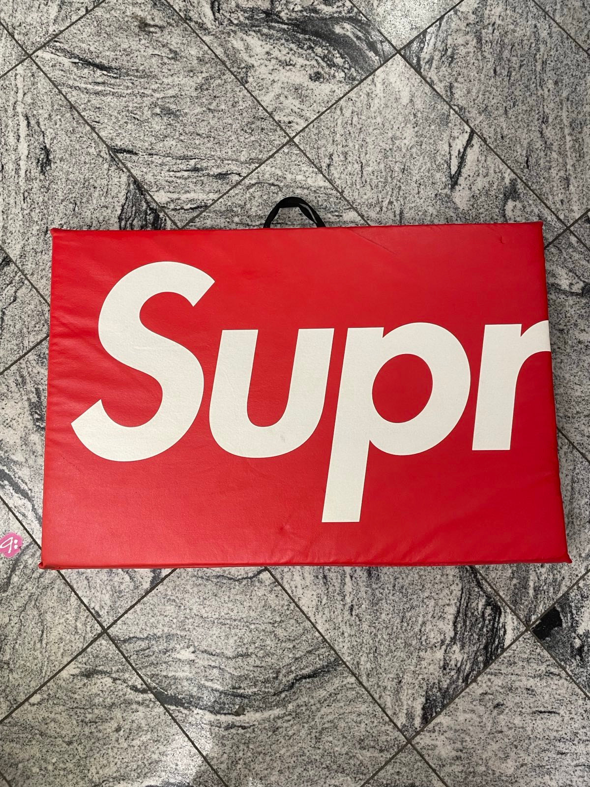 Supreme žíněnka