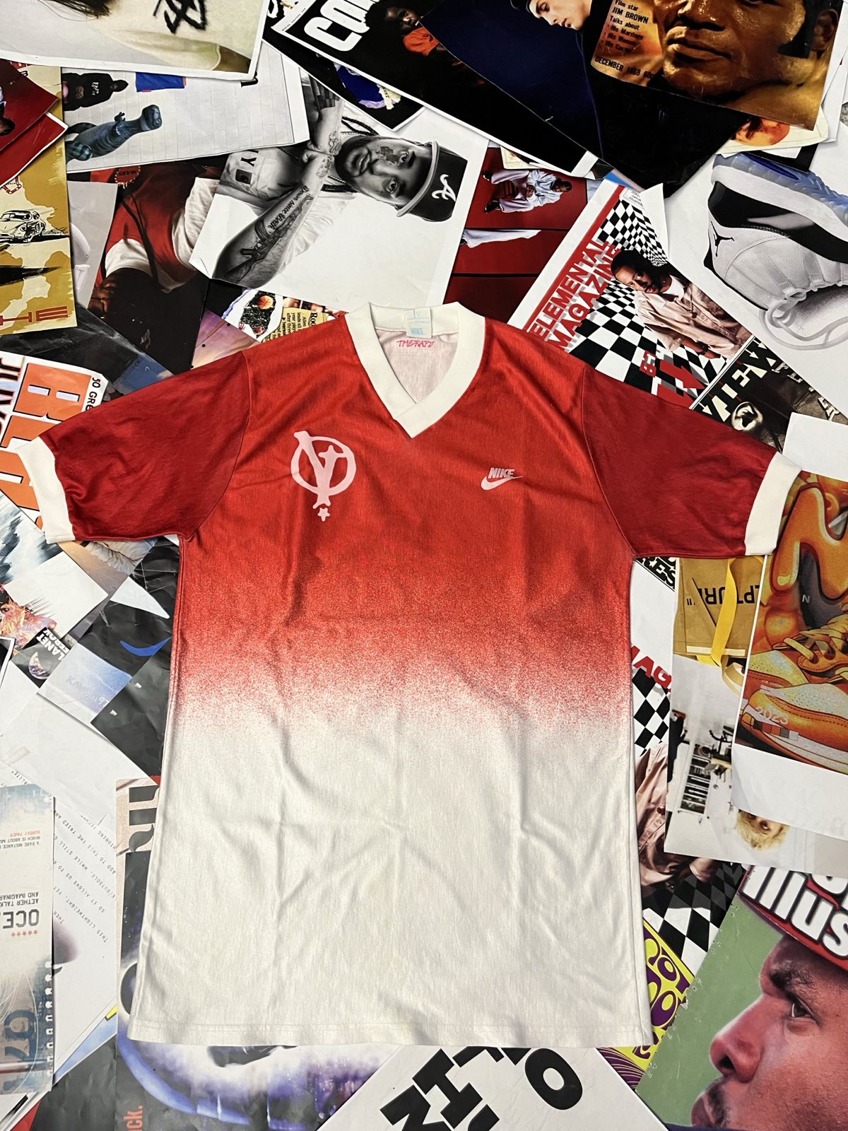 (L) 1of1 dres Nike červenobílá