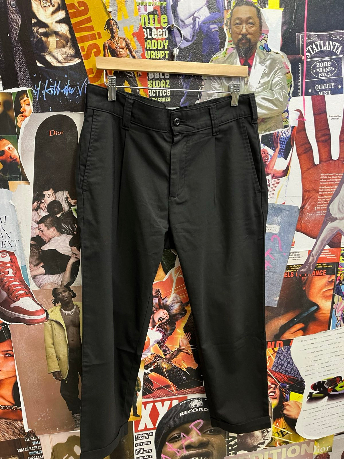 Carhartt kalhoty černé společenské, dole přehlé a zapošité M
