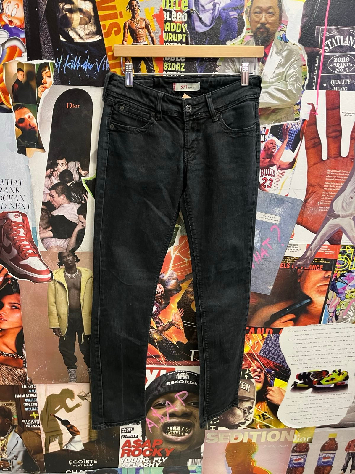 Levis džíny černé S 571