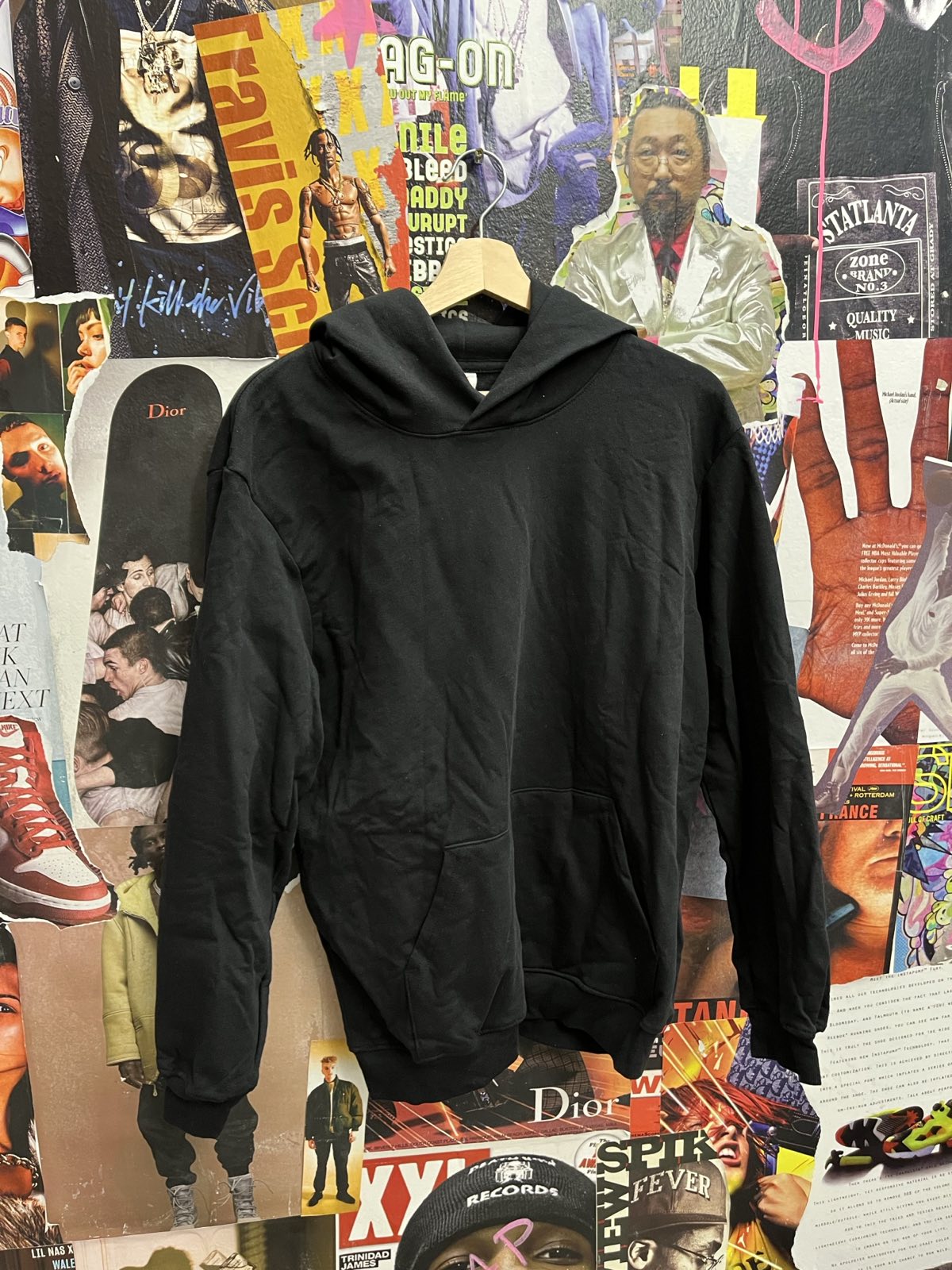 VT hoodie černá S