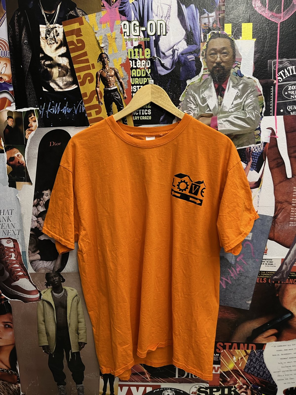 Oranžové triko LOVE XL